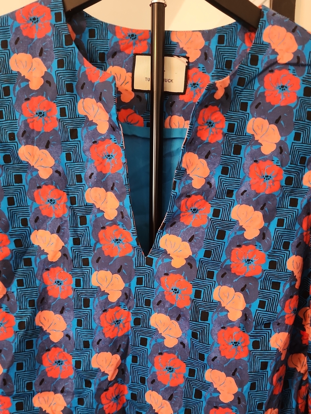 Tuckernuck Blue Floral Geometric Print Long Sleeve Mini Dress Split Neck Women's - Picture 4 of 13